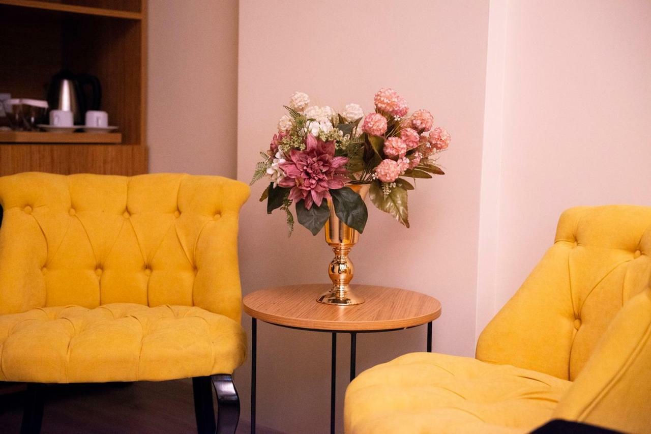 Karamans Sirkeci Suites Hotel Istanbul Eksteriør billede